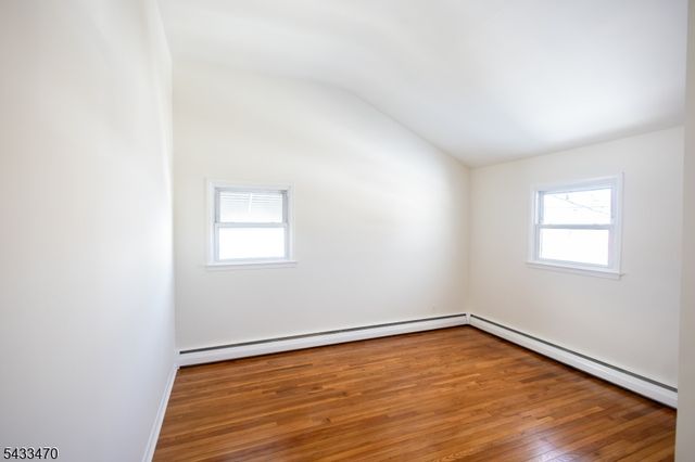 9 Bernath St, Carteret Boro, NJ 07008