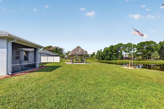 1802 SE Camden Street, Port St. Lucie, FL 34952