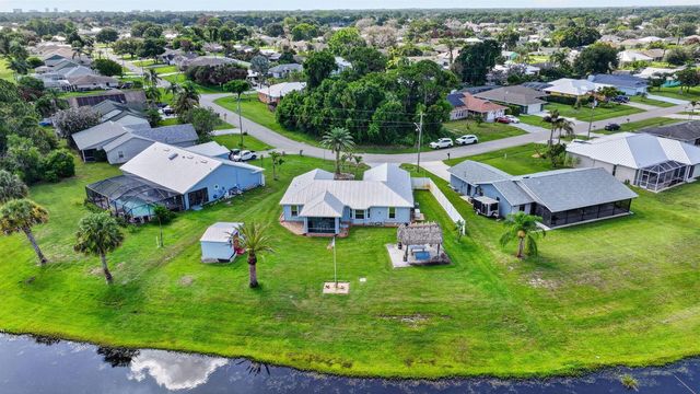1802 SE Camden Street, Port St. Lucie, FL 34952