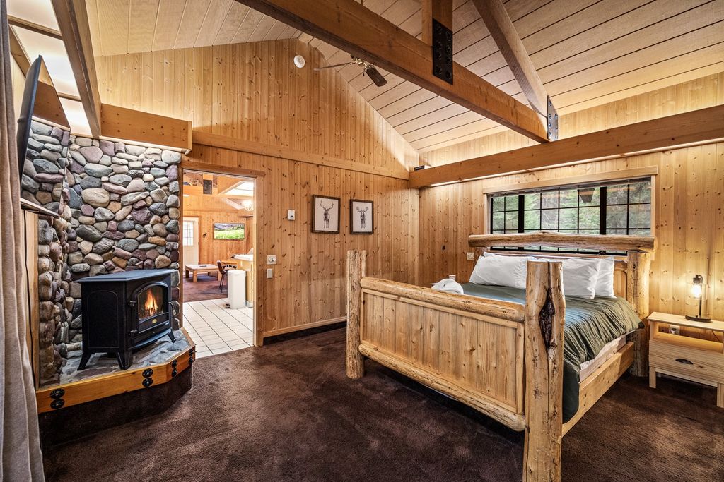 3700 Glen Lake Road, Eureka, MT 59917 photo 137