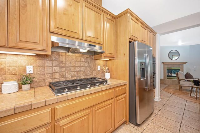 331 Nebbiolo Ct, El Dorado Hills, CA 95762