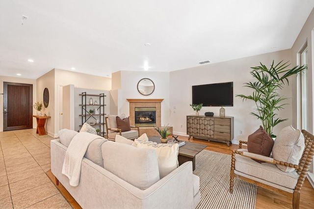 331 Nebbiolo Ct, El Dorado Hills, CA 95762