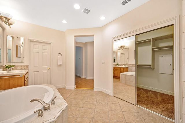 331 Nebbiolo Ct, El Dorado Hills, CA 95762