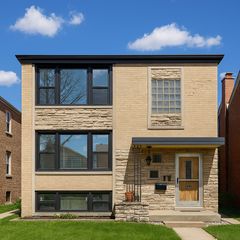 5939 N Melvina Avenue 1, Chicago, IL 60646