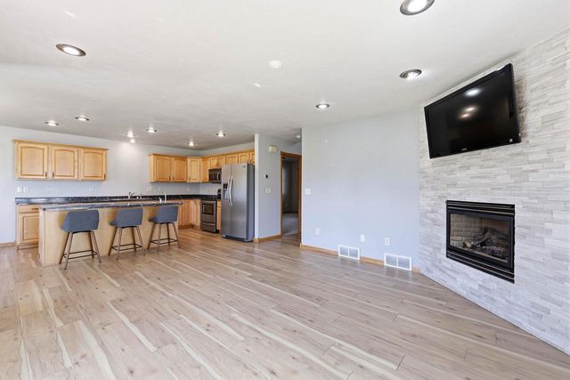 4816 N APPLE ROAD, Appleton, WI 54913