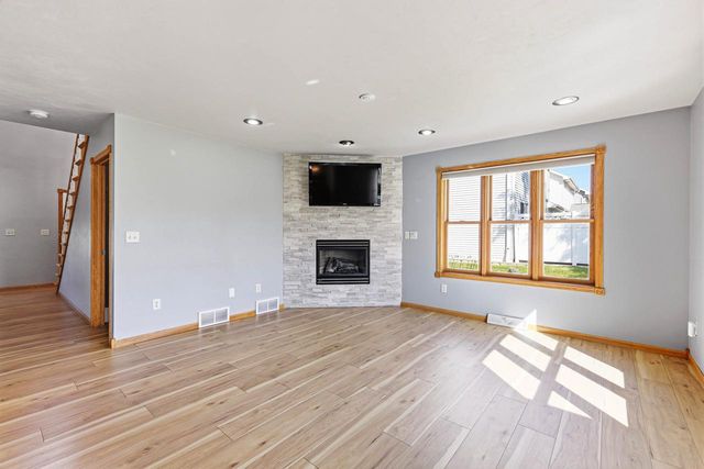 4816 N APPLE ROAD, Appleton, WI 54913