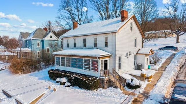 125 Center Ave, Burgettstown Boro, PA 15021