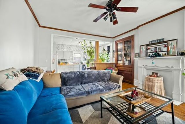 125 Center Ave, Burgettstown Boro, PA 15021