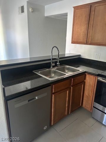 3145 East FLAMINGO Road 2036, Las Vegas, NV 89121