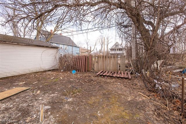 10724 Sprague Avenue, Cleveland, OH 44108