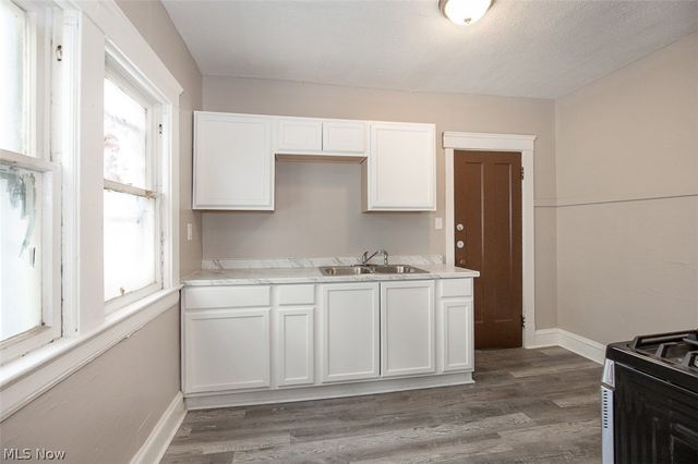 10724 Sprague Avenue, Cleveland, OH 44108