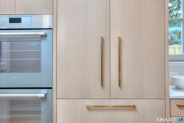 19 East Horseshoe Lane, Westport, CT 06880