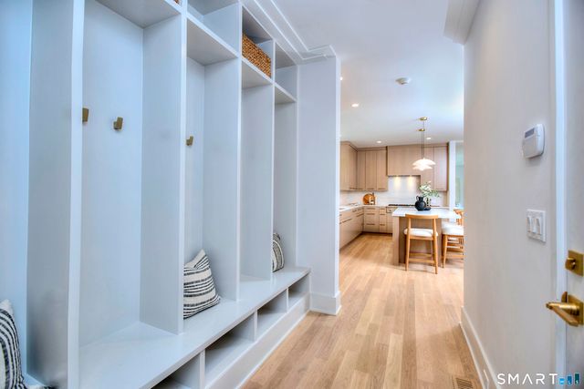 19 East Horseshoe Lane, Westport, CT 06880