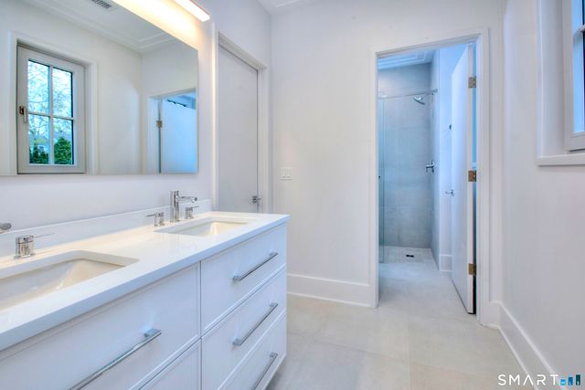 19 East Horseshoe Lane, Westport, CT 06880