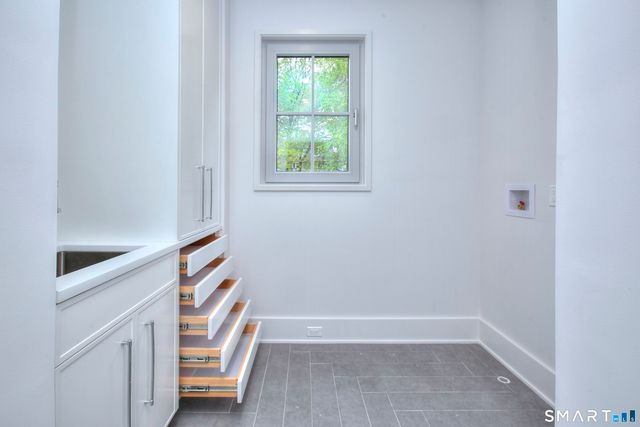 19 East Horseshoe Lane, Westport, CT 06880