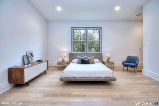 19 East Horseshoe Lane, Westport, CT 06880