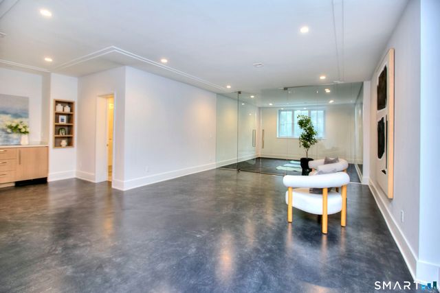 19 East Horseshoe Lane, Westport, CT 06880