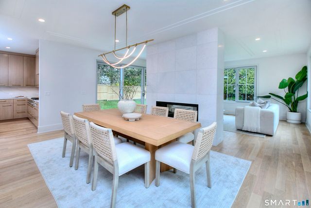 19 East Horseshoe Lane, Westport, CT 06880