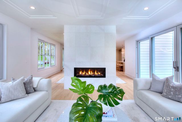 19 East Horseshoe Lane, Westport, CT 06880