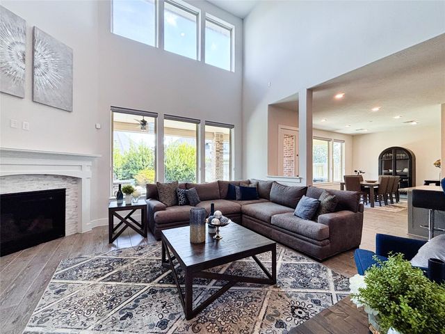 1211 Ryann Rose Creek Lane, Katy, TX 77494