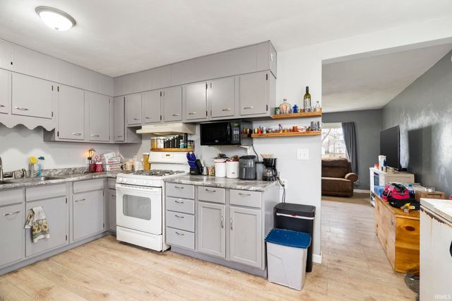 713 Juanita Street, Monticello, IN 47960