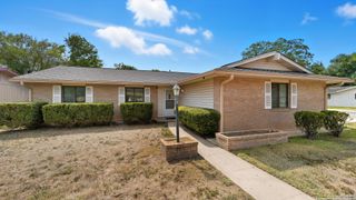 140 Cloverleaf, Schertz, TX 78154
