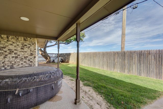 822 7th Street, Wolfforth, TX 79382