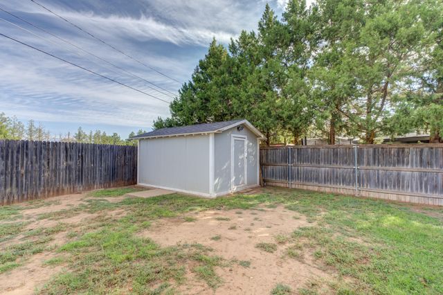 822 7th Street, Wolfforth, TX 79382