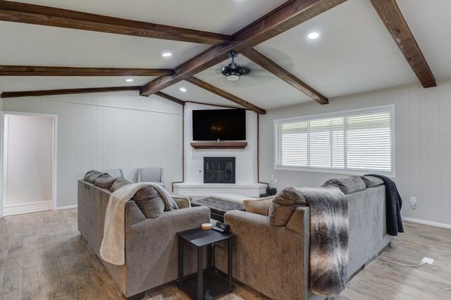 822 7th Street, Wolfforth, TX 79382