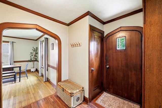 66 Rencelau St, Springfield, MA 01118