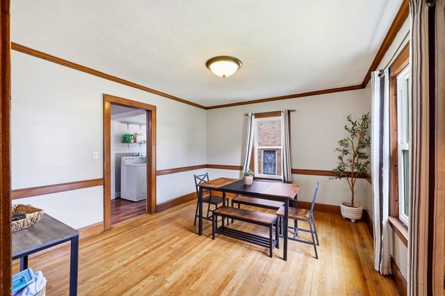 66 Rencelau St, Springfield, MA 01118
