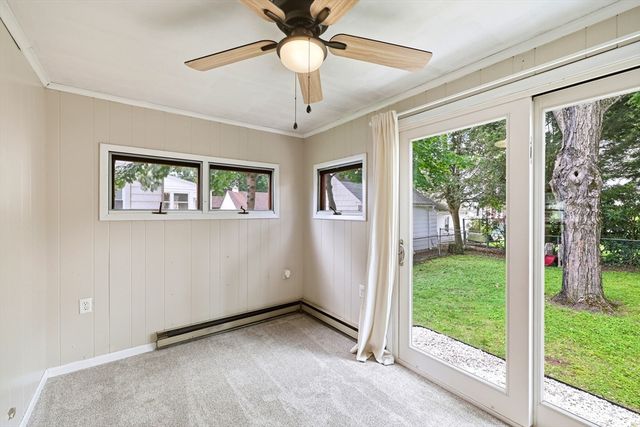 66 Rencelau St, Springfield, MA 01118