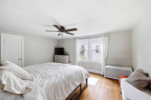 66 Rencelau St, Springfield, MA 01118
