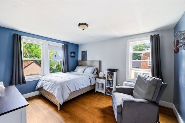 66 Rencelau St, Springfield, MA 01118