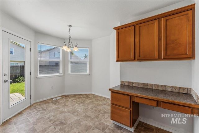 18200 Calico Ave, Nampa, ID 83687
