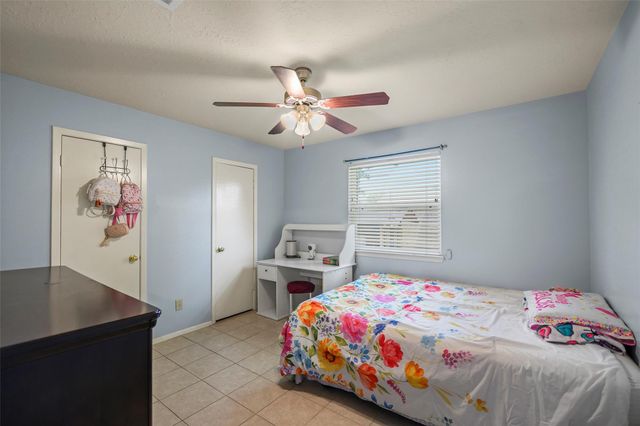 16730 Summer Dawn Lane, Houston, TX 77095