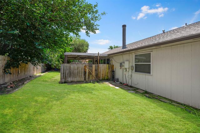 16730 Summer Dawn Lane, Houston, TX 77095