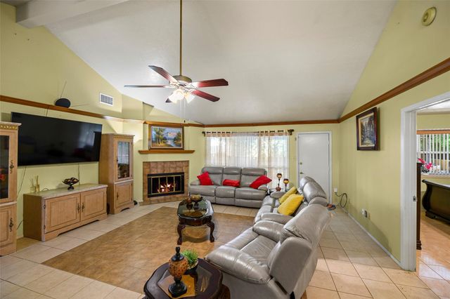 16730 Summer Dawn Lane, Houston, TX 77095