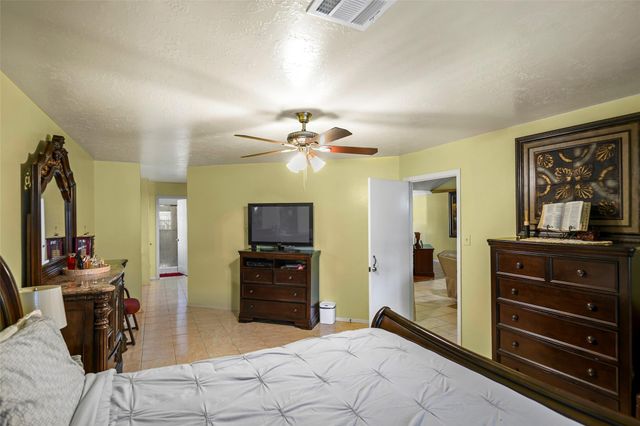 16730 Summer Dawn Lane, Houston, TX 77095