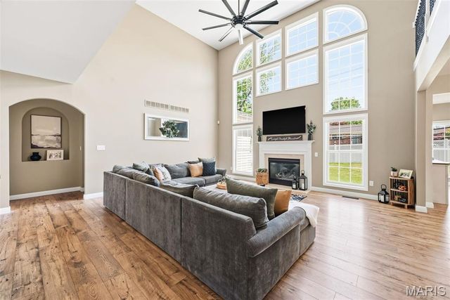 729 Sterling Terrace Court, St Charles, MO 63301