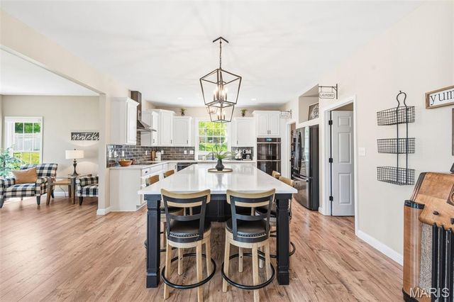 729 Sterling Terrace Court, St Charles, MO 63301