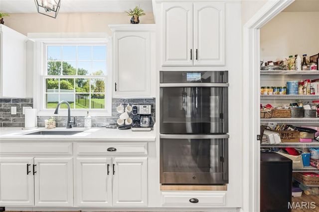 729 Sterling Terrace Court, St Charles, MO 63301