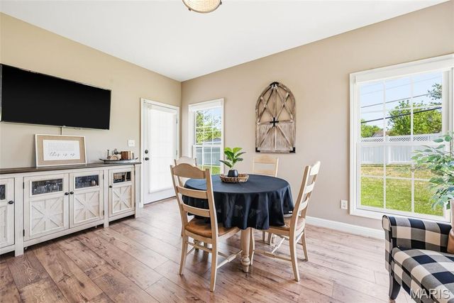 729 Sterling Terrace Court, St Charles, MO 63301