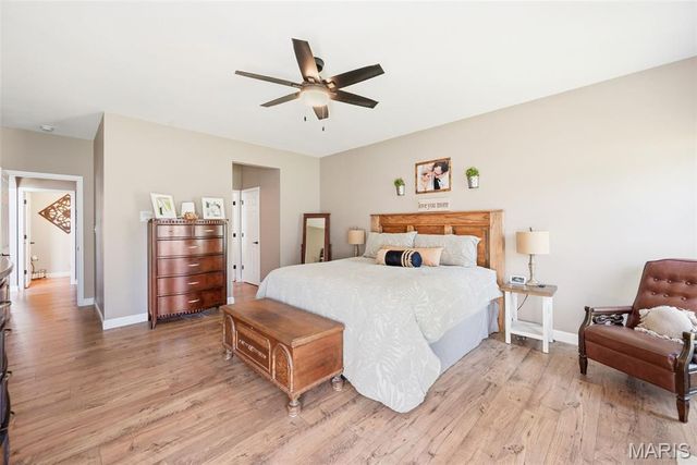 729 Sterling Terrace Court, St Charles, MO 63301