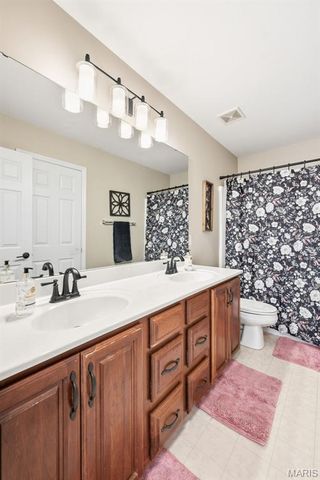 729 Sterling Terrace Court, St Charles, MO 63301