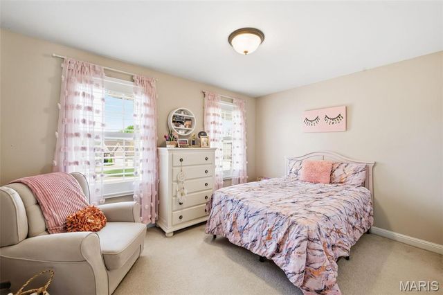 729 Sterling Terrace Court, St Charles, MO 63301