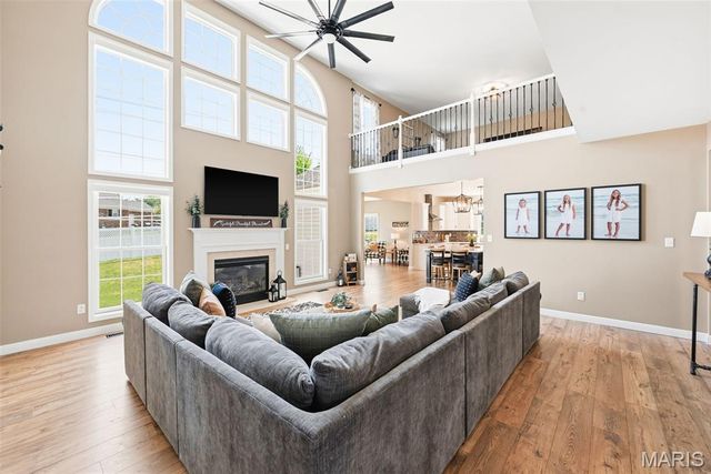 729 Sterling Terrace Court, St Charles, MO 63301
