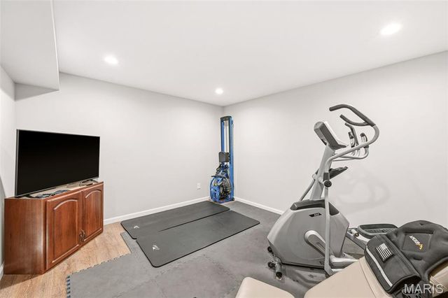729 Sterling Terrace Court, St Charles, MO 63301