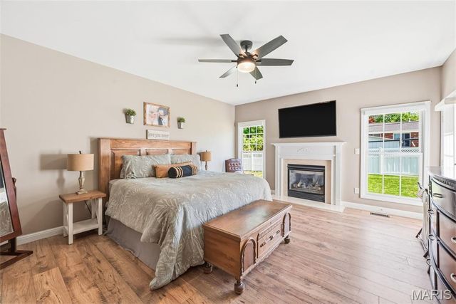 729 Sterling Terrace Court, St Charles, MO 63301