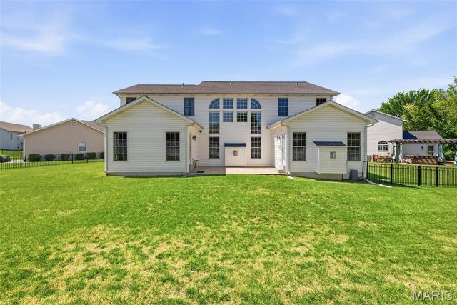 729 Sterling Terrace Court, St Charles, MO 63301